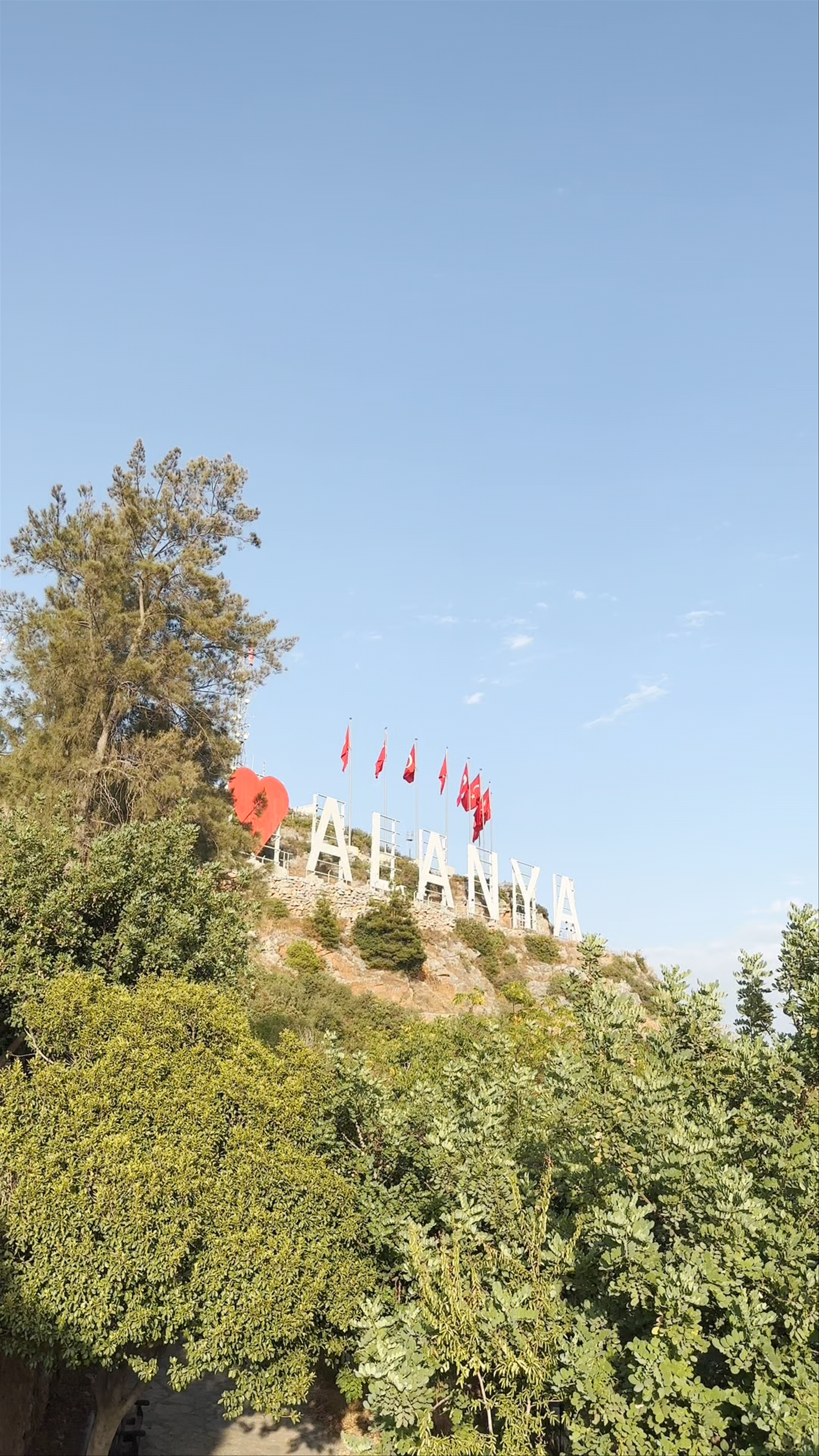I LOVE ALANYA sign
