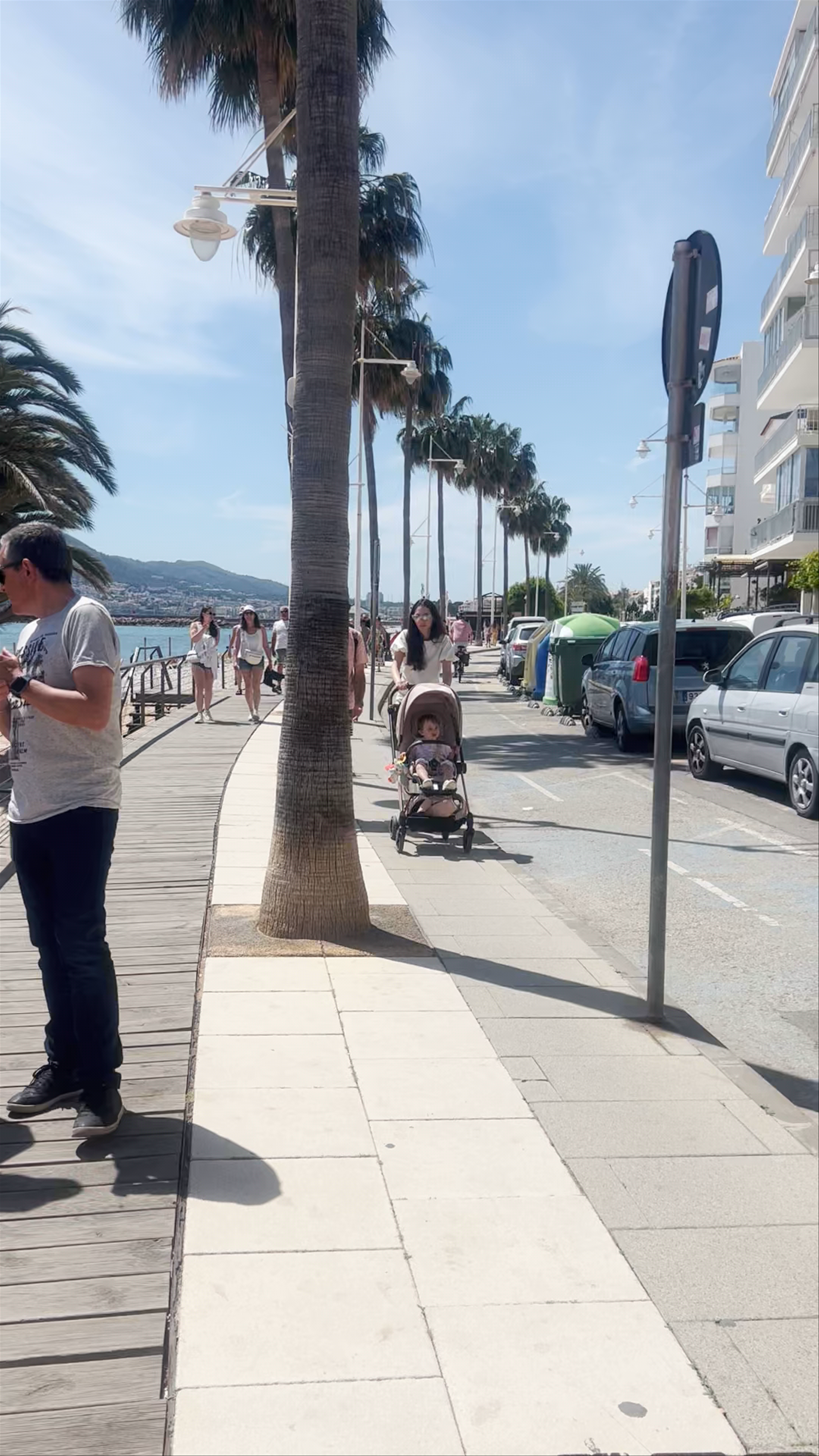 Strolling Passeig Marítim: Vibrant Seafront Promenade in Altea, Spain