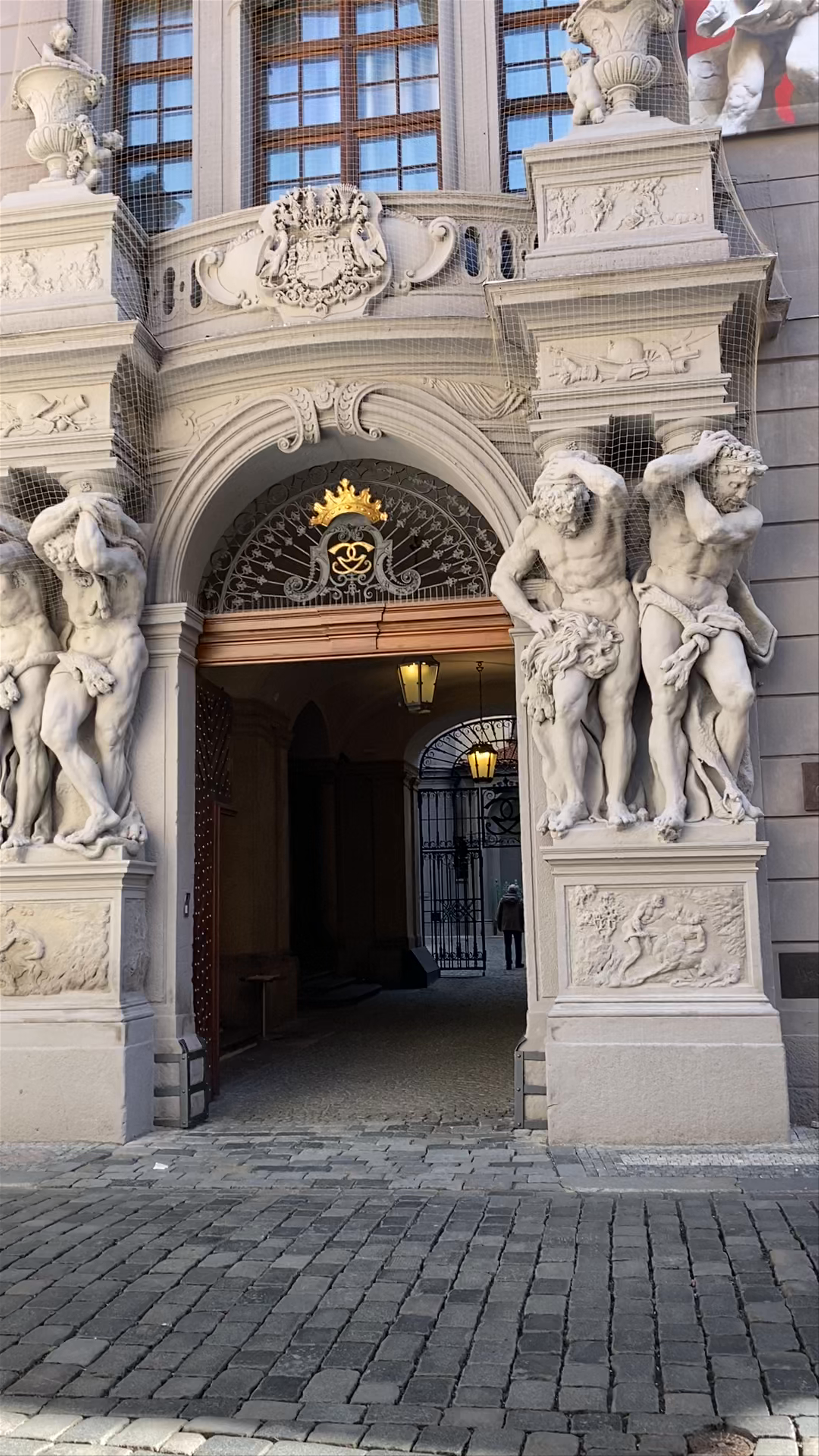 Clam-Gallasův palác