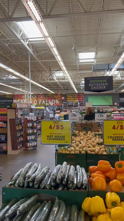Fresh Thyme Market - Inside - Farmers Market Near Me - O'Fallon, Missouri