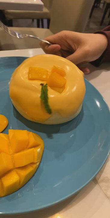Sweethoney Dessert - Mango Pancake Soufflé ~ - Desserts Near Me - Alhambra, California