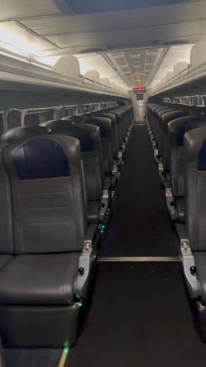 Amtrak - Very clean - Train Stations Near Me - Savannah, Georgia