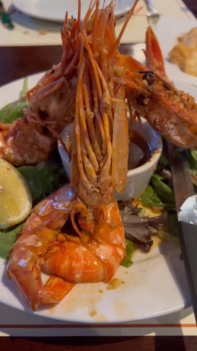 Por Do Sol - King Prawn Gambas is my fav - Sports Bars Near Me - Long Branch, New Jersey