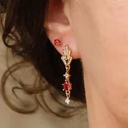 Product video, thumbnail 3 of 10