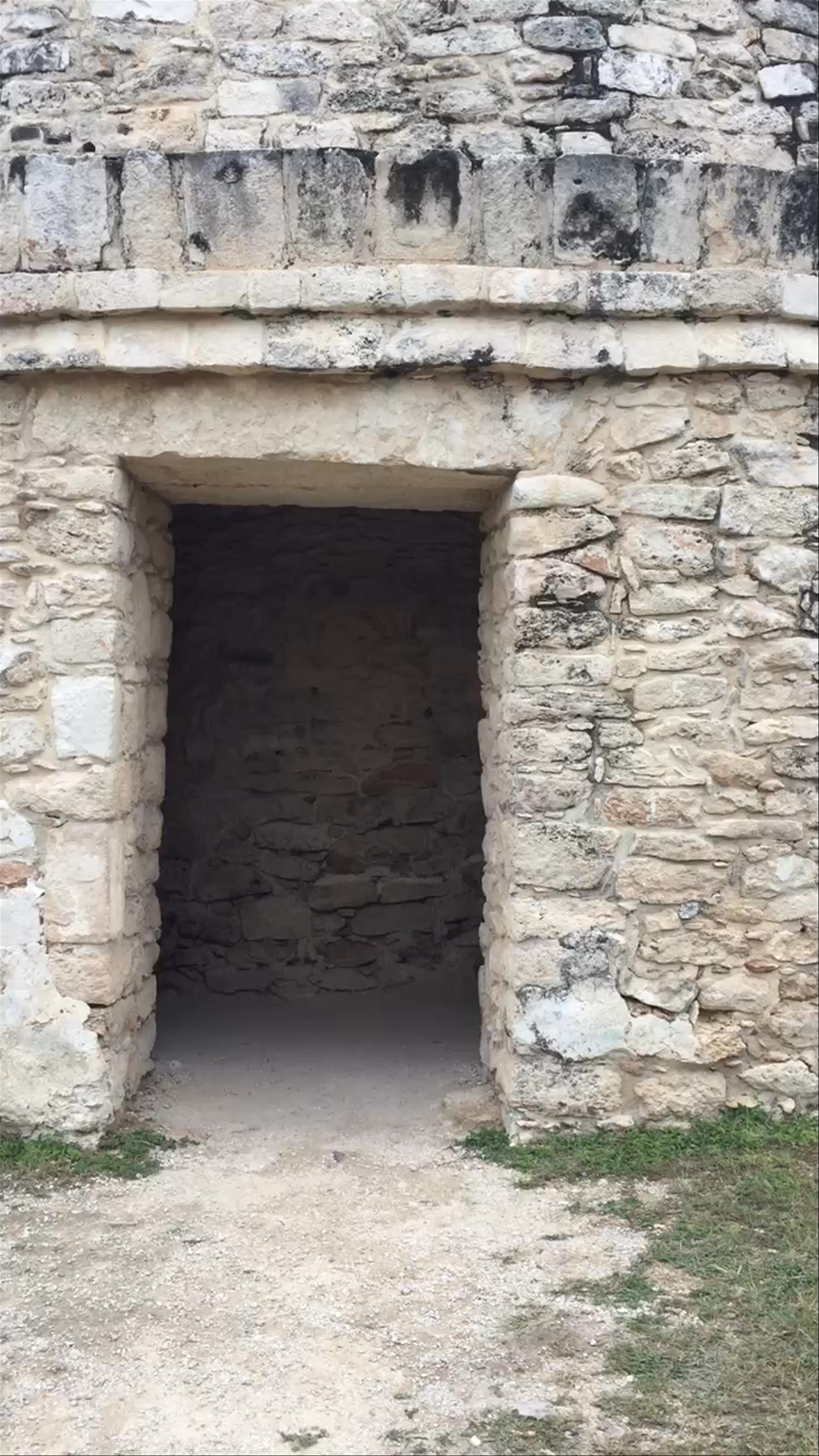 Archaeological Site of Mayapan: Explorer’s Journey through Ancient Yucatán