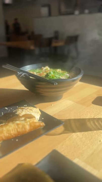 Yi Mei - Steamy hot wonton noodle soup - Taiwanese Near Me - San Gabriel, California