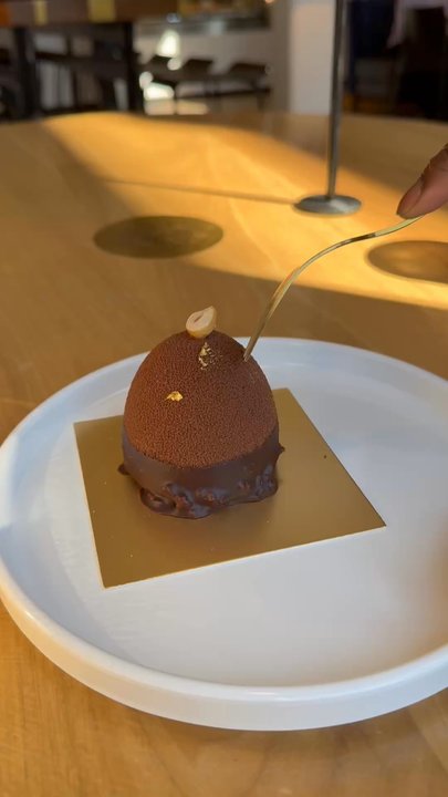 Edwards Dessert Kitchen - Desserts Near Me - Minneapolis, Minnesota