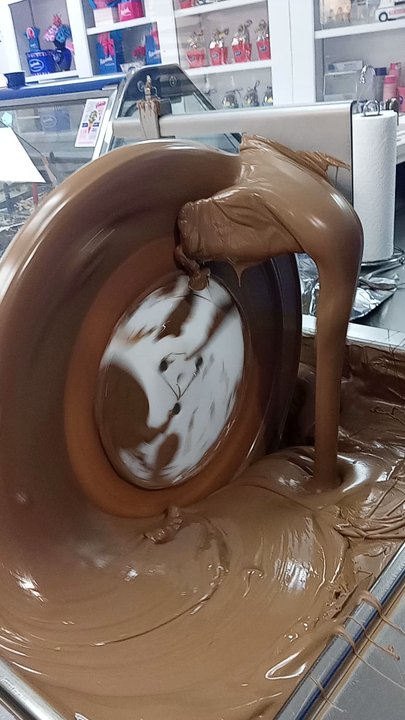 Peterbrooke Chocolatier Fleming Island - Ooh...milk chocolate! - Chocolatiers & Shops Near Me - Fleming Island, Florida