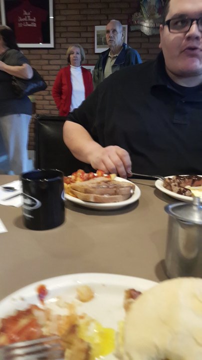 Gus Balons Restaurant - Very good food! Homemade everything. Very homey feeling. I recommend it! - Breakfast & Brunch Near Me - Tucson, Arizona