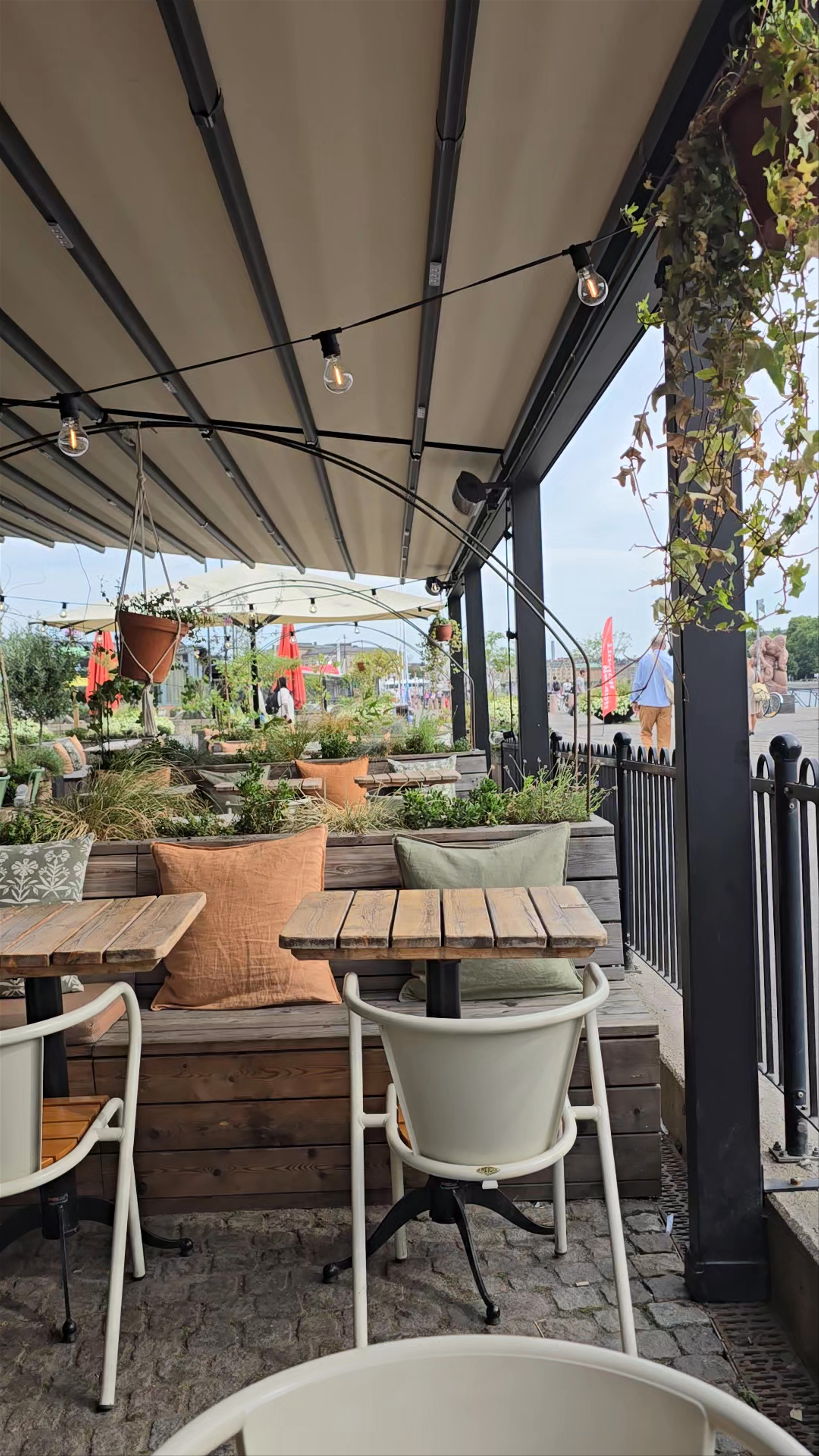 Bröd & Salt: Cozy Nordic Café Experience in Brod