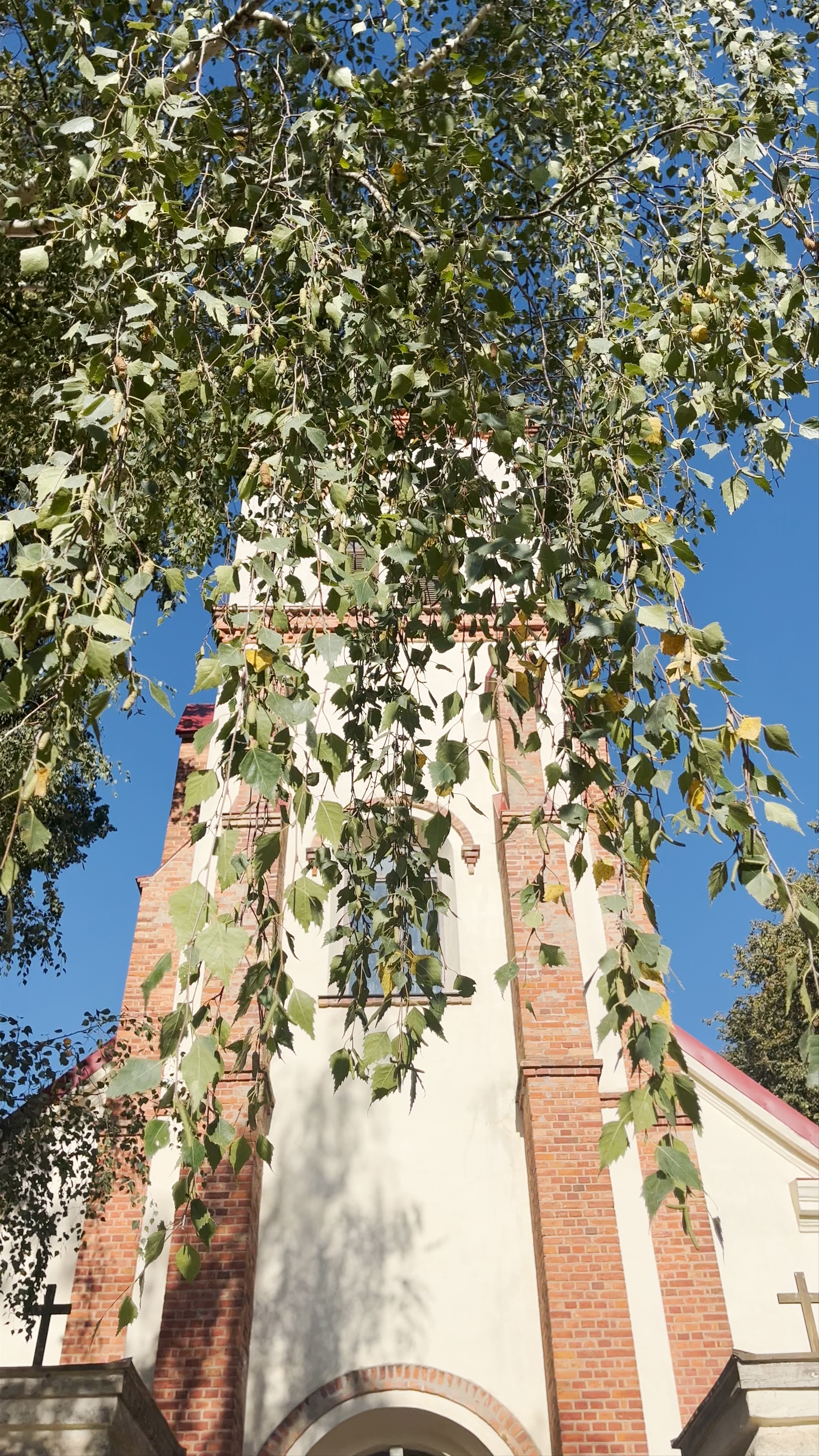 Valles luterāņu baznīca