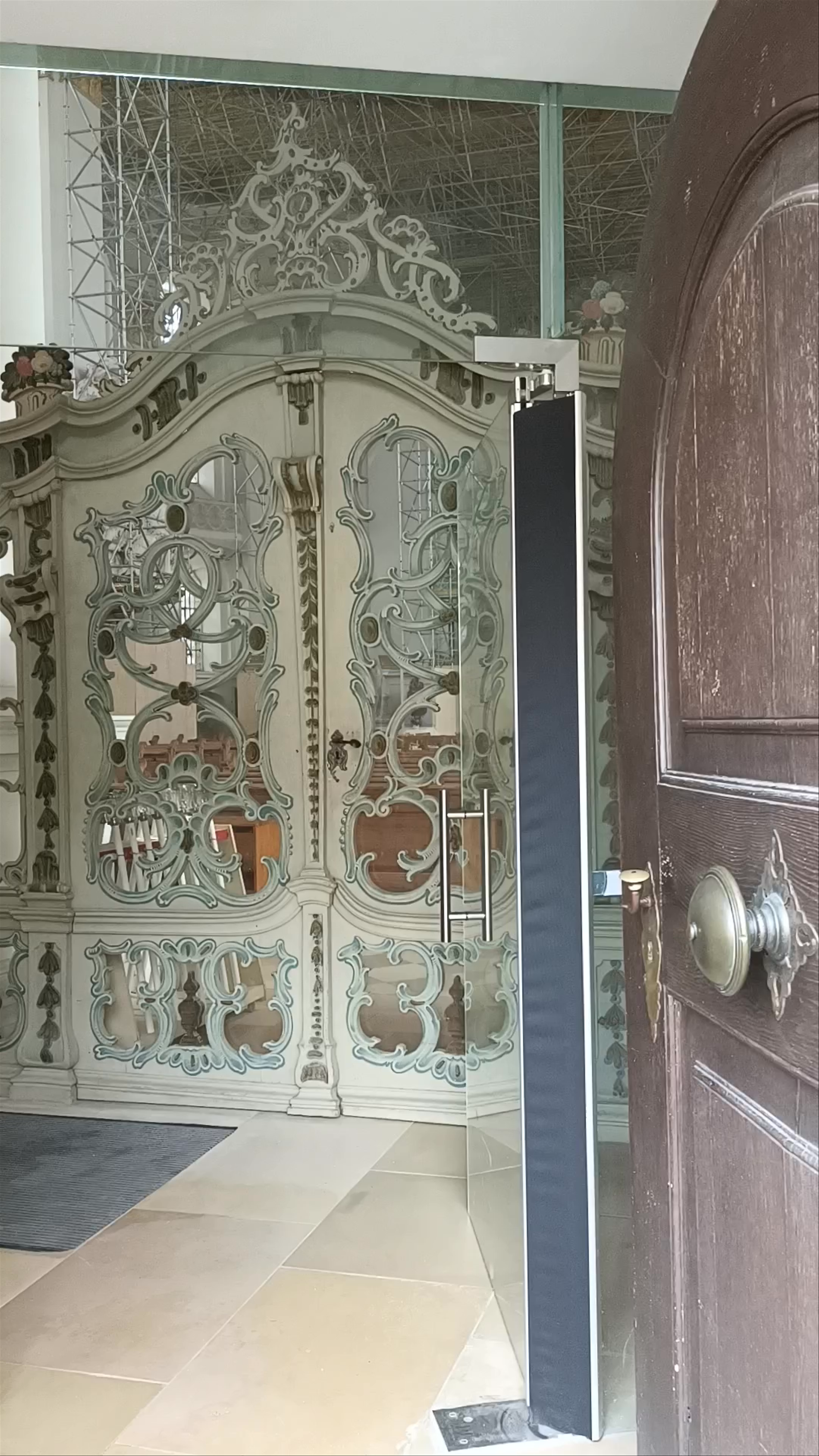Basilika St. Martin: Baroque Treasure in Ulm, Germany