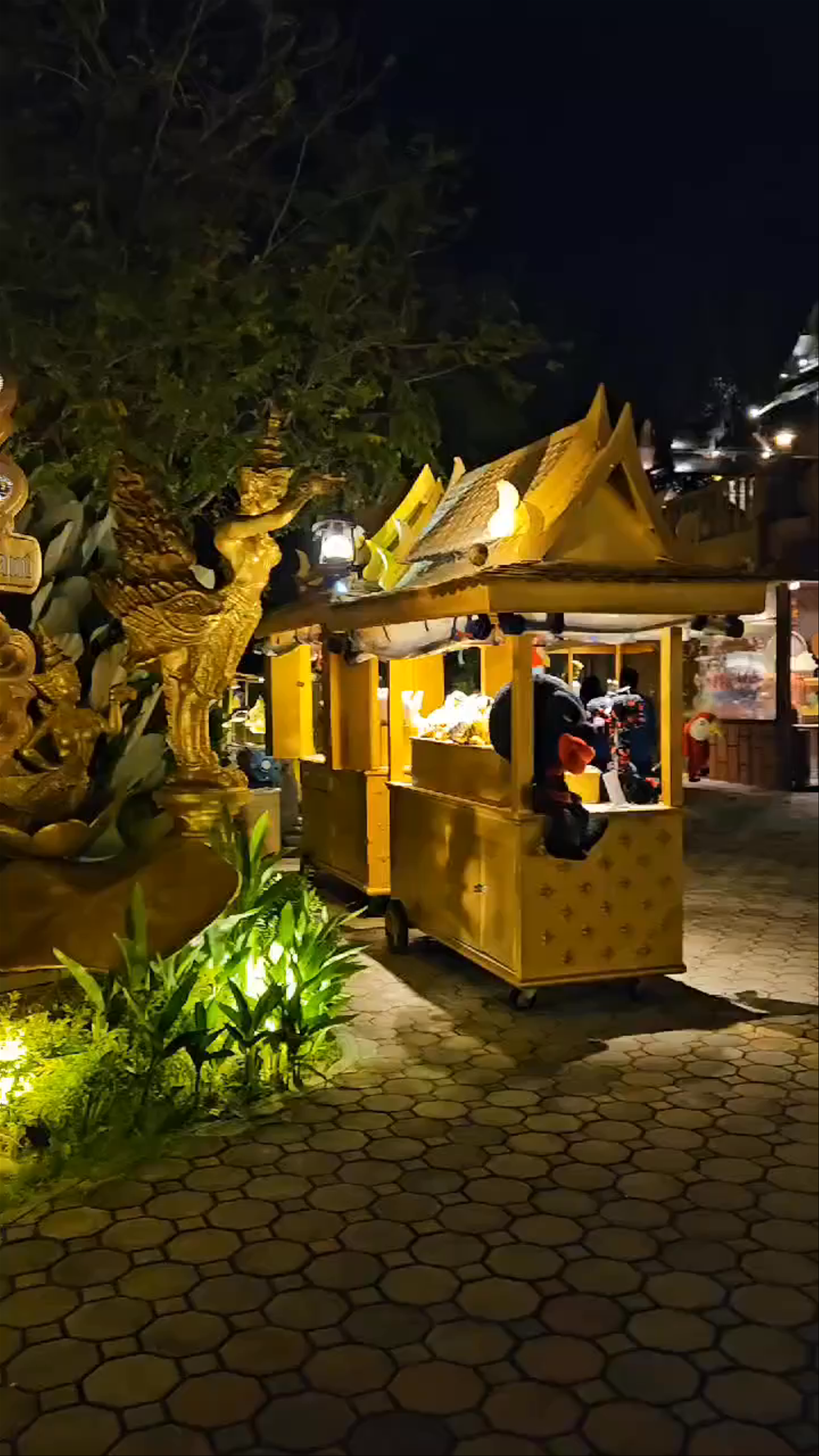 The Golden Kinnaree Buffet Restaurant