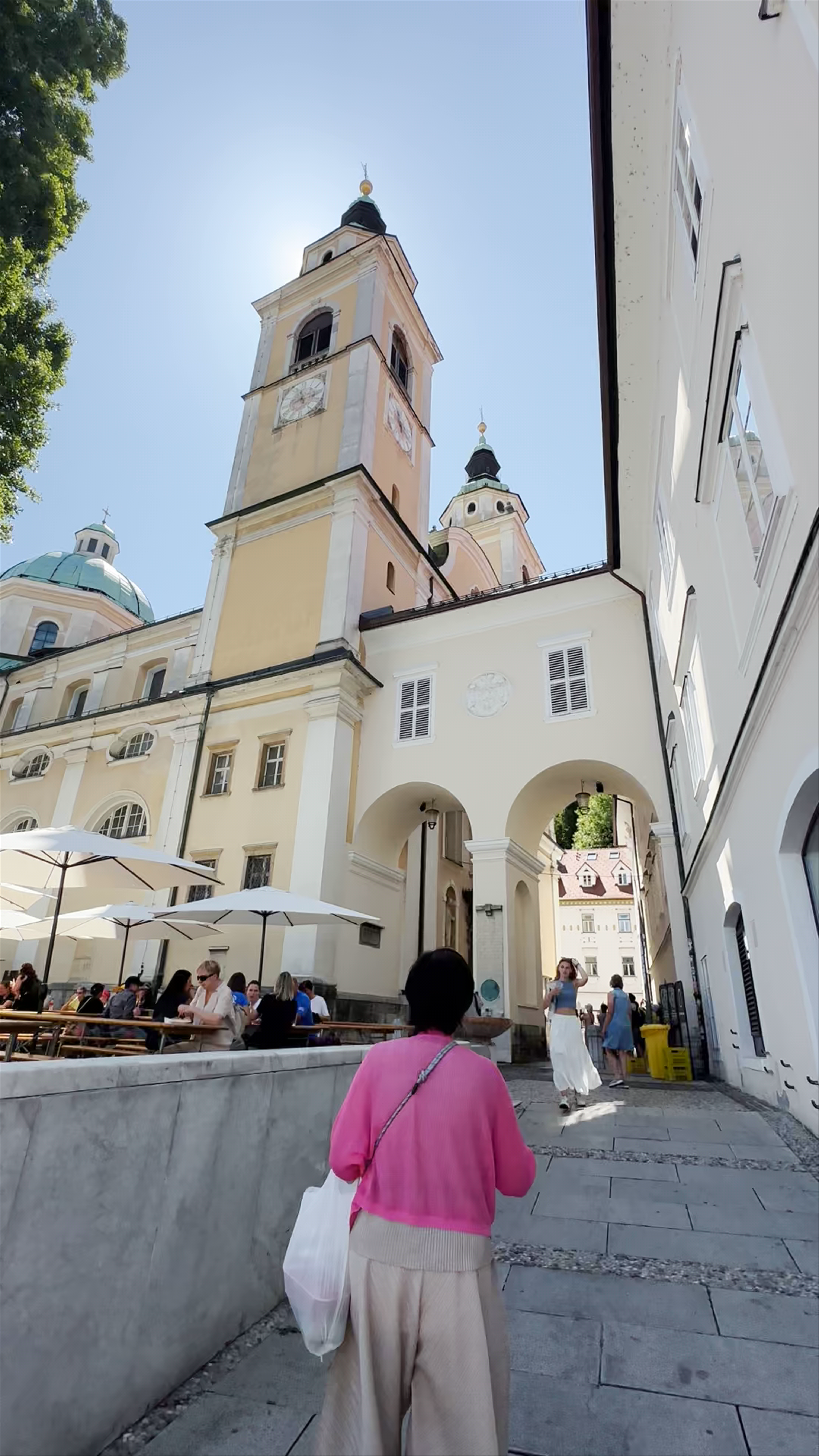 Spominsko obeležje Ivanu Adamiču in Rudolfu Lundru l