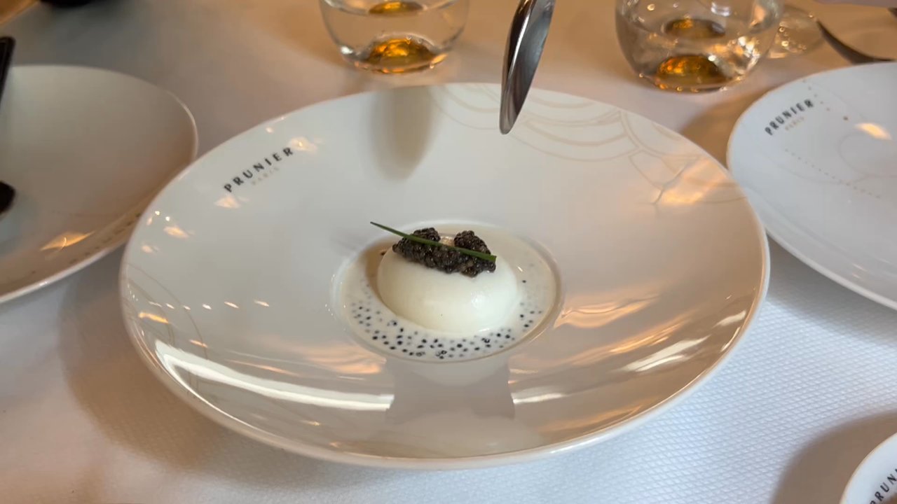 Prunier - Christian Dior egg - Seafood Near Me - Paris, 75