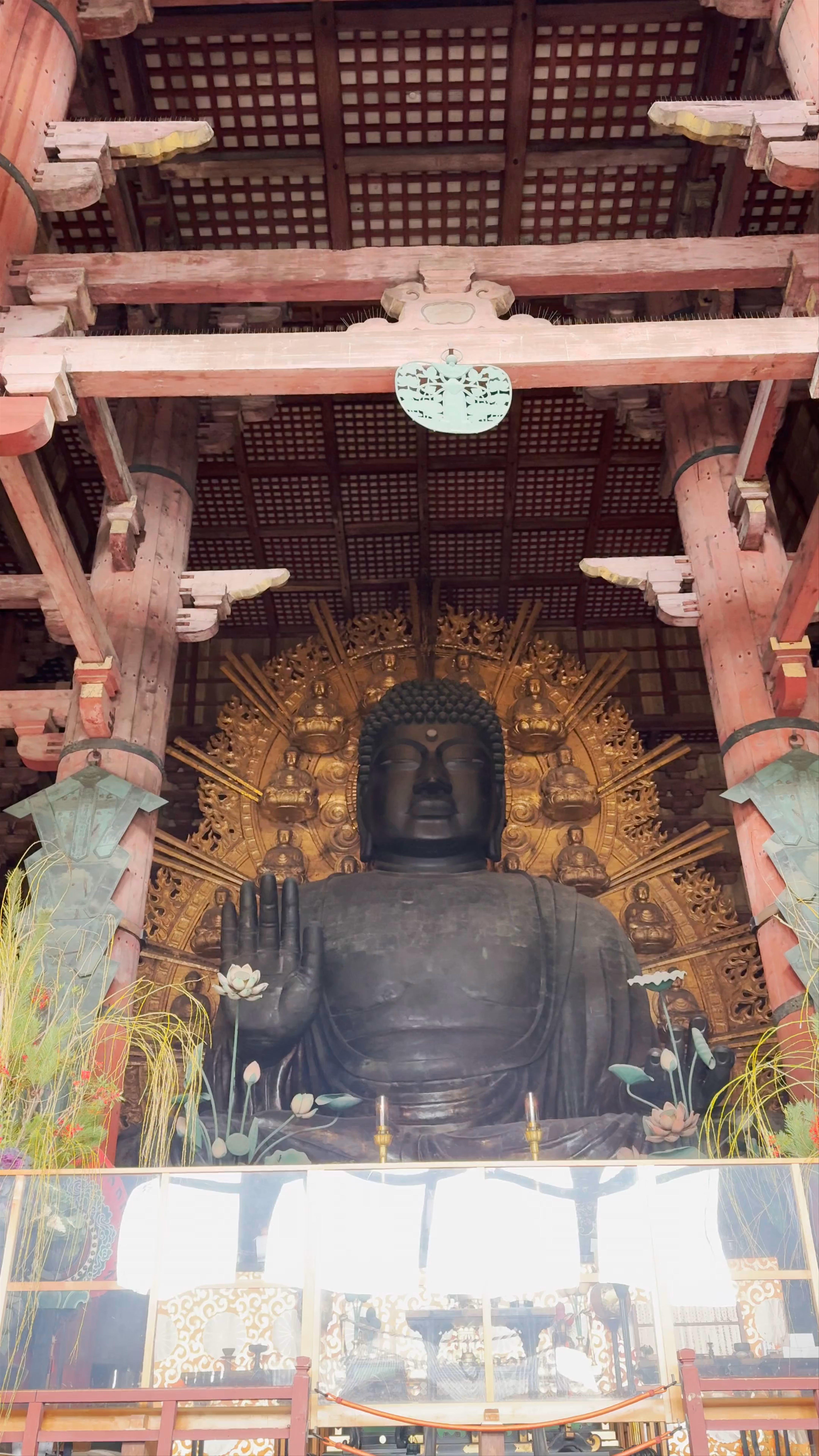 Todai-ji Daibutsu: Majestic Buddha at Nara's Historic Temple