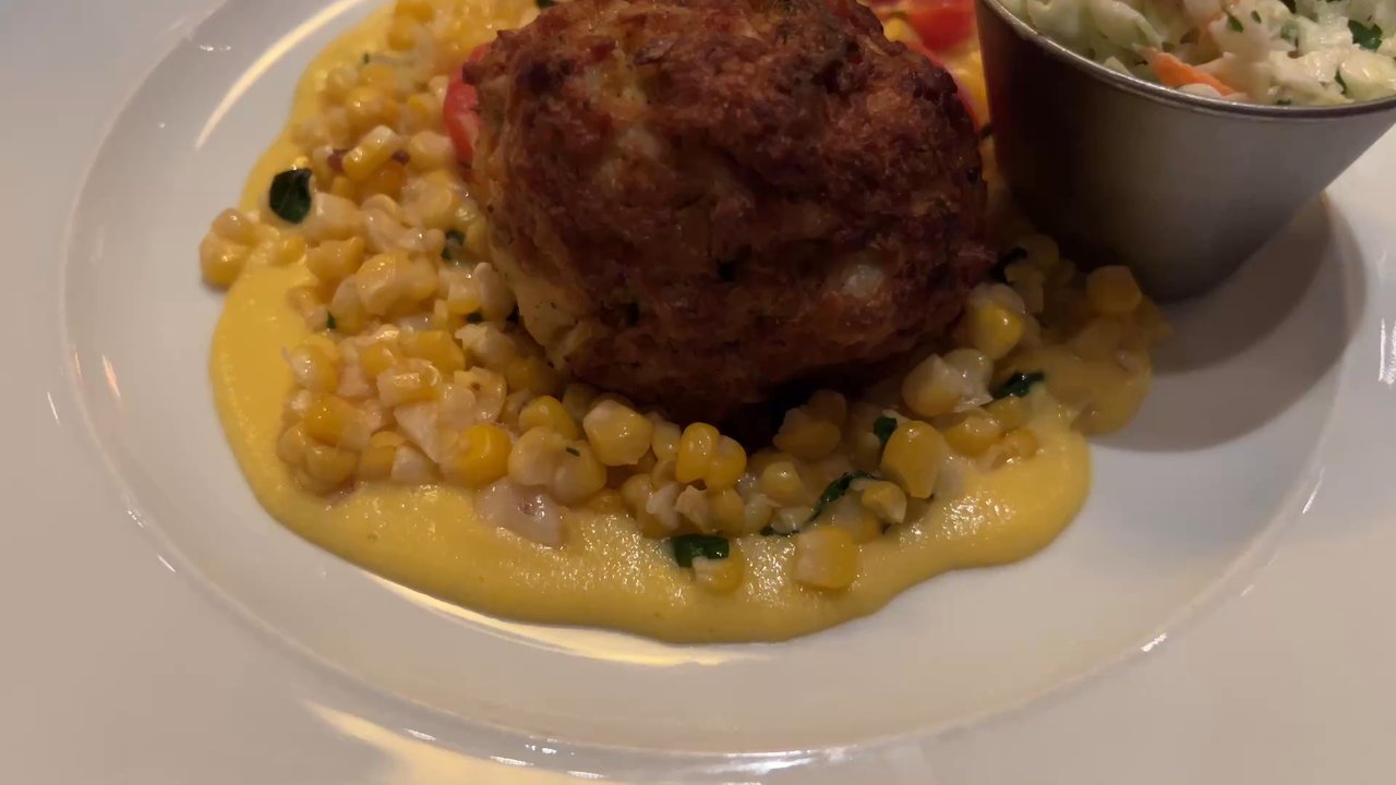 The Hamilton - Jumbo Lump Crab Cake - Seafood Near Me - Washington, DC, District of Columbia