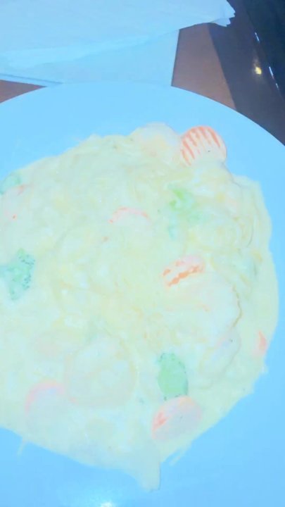 Milano's - Shrimp Alfredo - Italian Near Me - Valley, Alabama