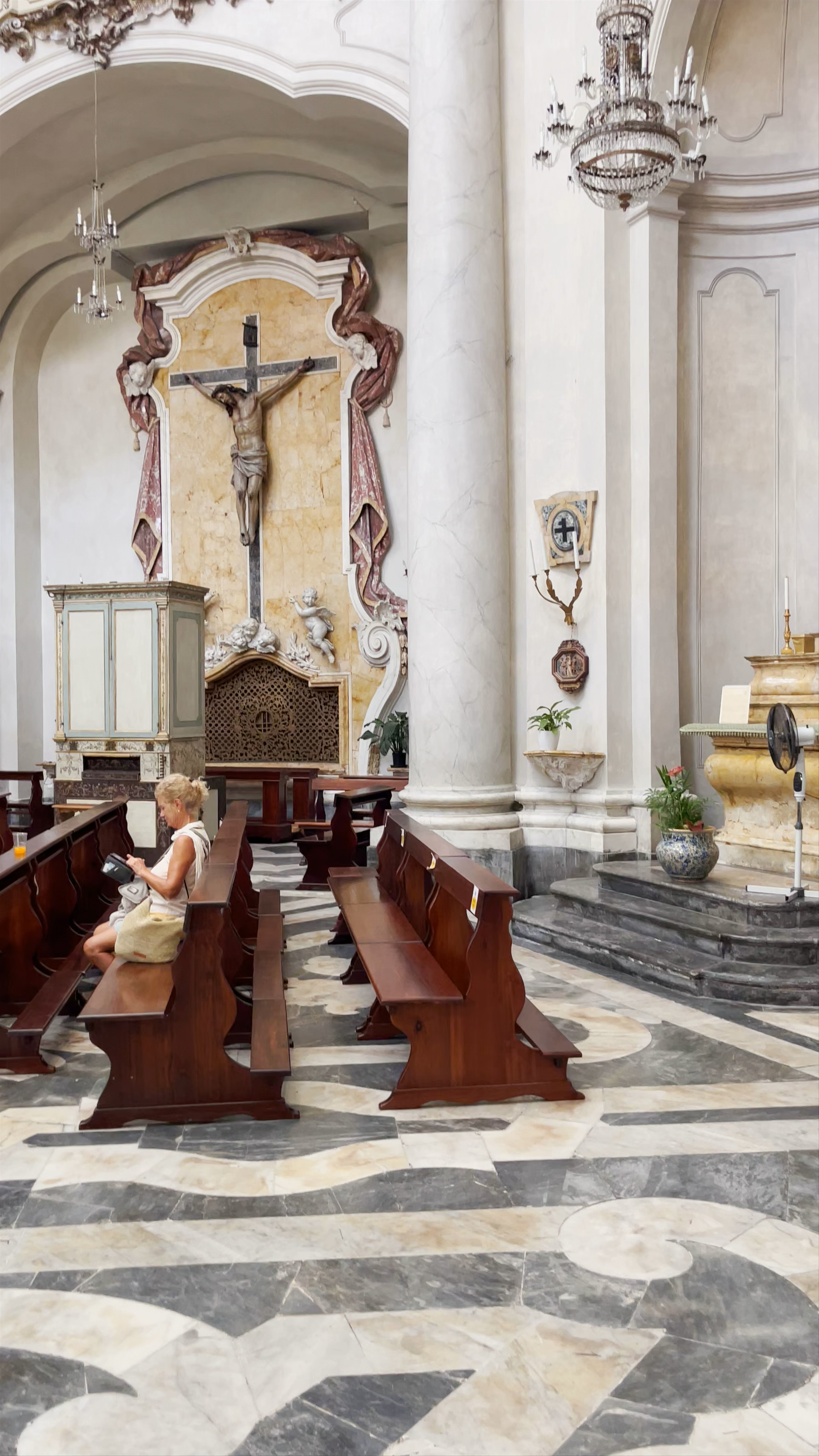 Chiesa della Badia di Sant'Agata: Baroque Elegance in Catania