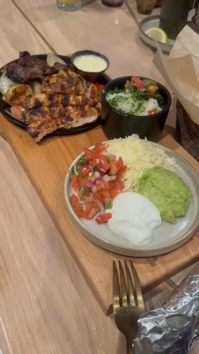 Perdida - Mexican Kitchen - Chicken Fajitas - Mexican Near Me - Denver, Colorado