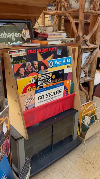 Ramble Market - Antiques Near Me - Waltham, Massachusetts