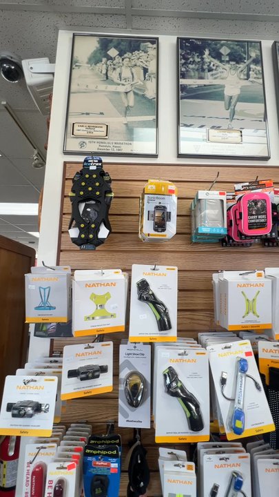 Running Room - Sports Wear Near Me - Honolulu, Hawaii