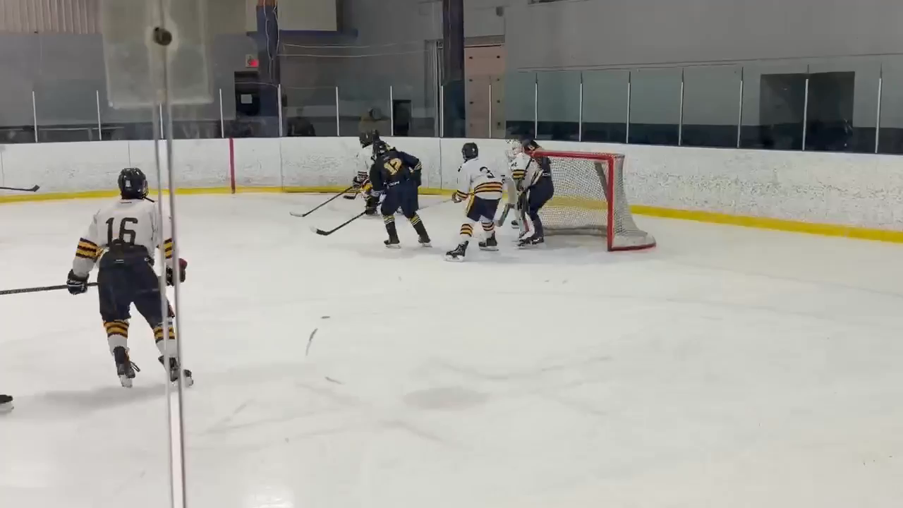 Zachary Patterson’s Spectacular Save - Alexander Galt HS M18 D2