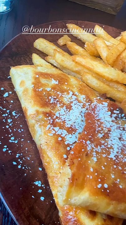 Bourbons Craft Kitchen And Bar - Burgers Near Me - Cincinnati, Ohio