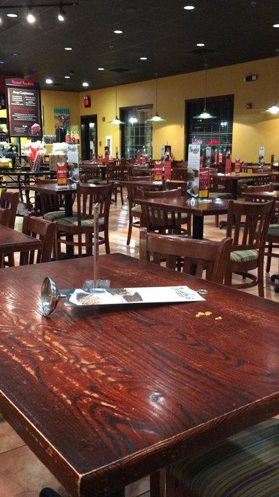 Newk's Eatery - Pizza Near Me - Montgomery, Alabama